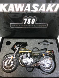 画像1: KAWASAKI カワサキ ZII (キャンディトーンイエロー)限定 1/12　WIT`S(ウィッツ)