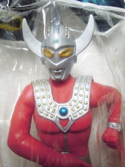 画像3: ウルトラマン・セブン・タロウ・ダイナ　ソフビフィギュア　全4種