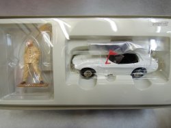 画像2: 『007ボンドカー　ジェームズ・ボンドコレクション　TOYOTA 2000GT 人形付　1/43』コーギー