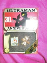画像: ウルトラマン30周年アニバーサリー記念　ピンズ(1)　限定品