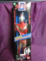 画像: DXアクション ウルトラマンダイナ ストロングダイナスーツ